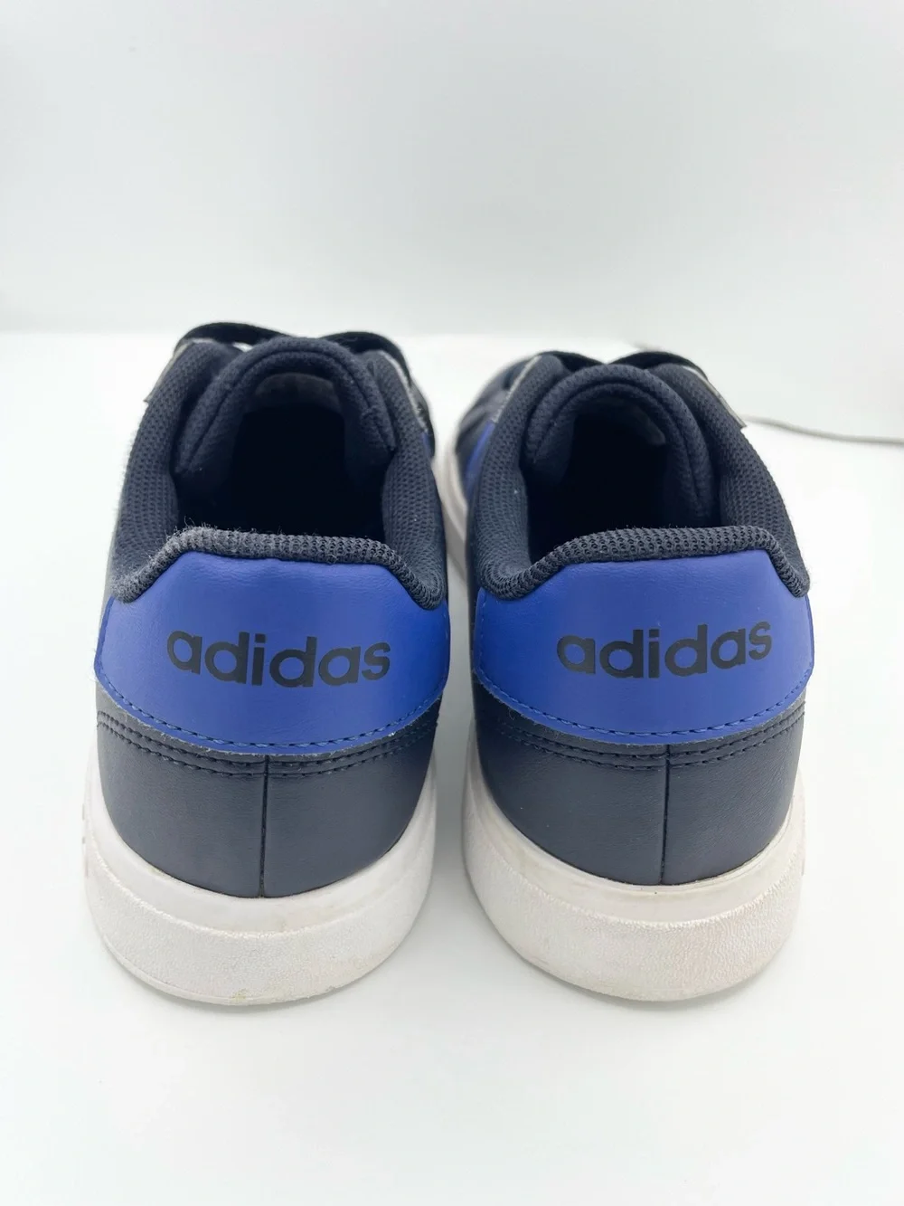 adidas •size •great